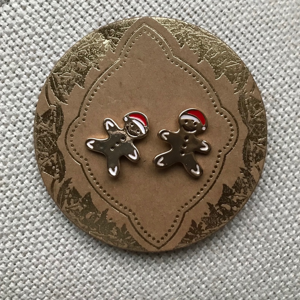 NEW!! Francesca’s: gingerbread men earrings